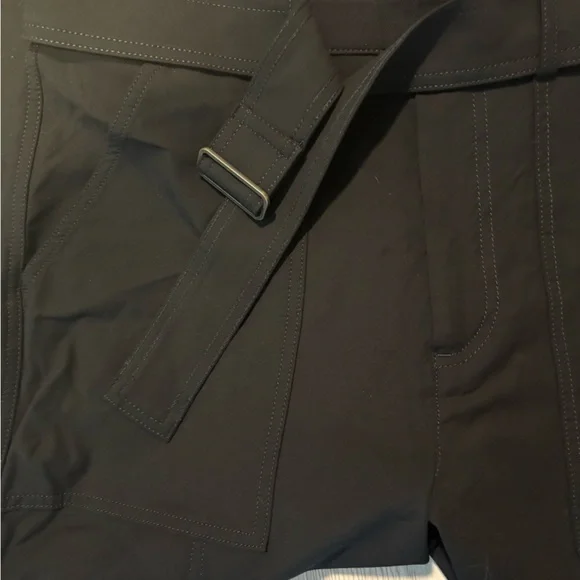 BR BANANA REPUBLIC Slim Refined Stretch Cargo pants in black. Size 12L NWOT - Picture 7 of 8